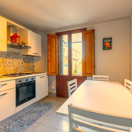 Borgo Nuovo Housing Hotell Fucecchio Exteriör bild