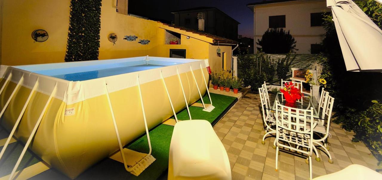 Borgo Nuovo Housing Hotell Fucecchio Exteriör bild