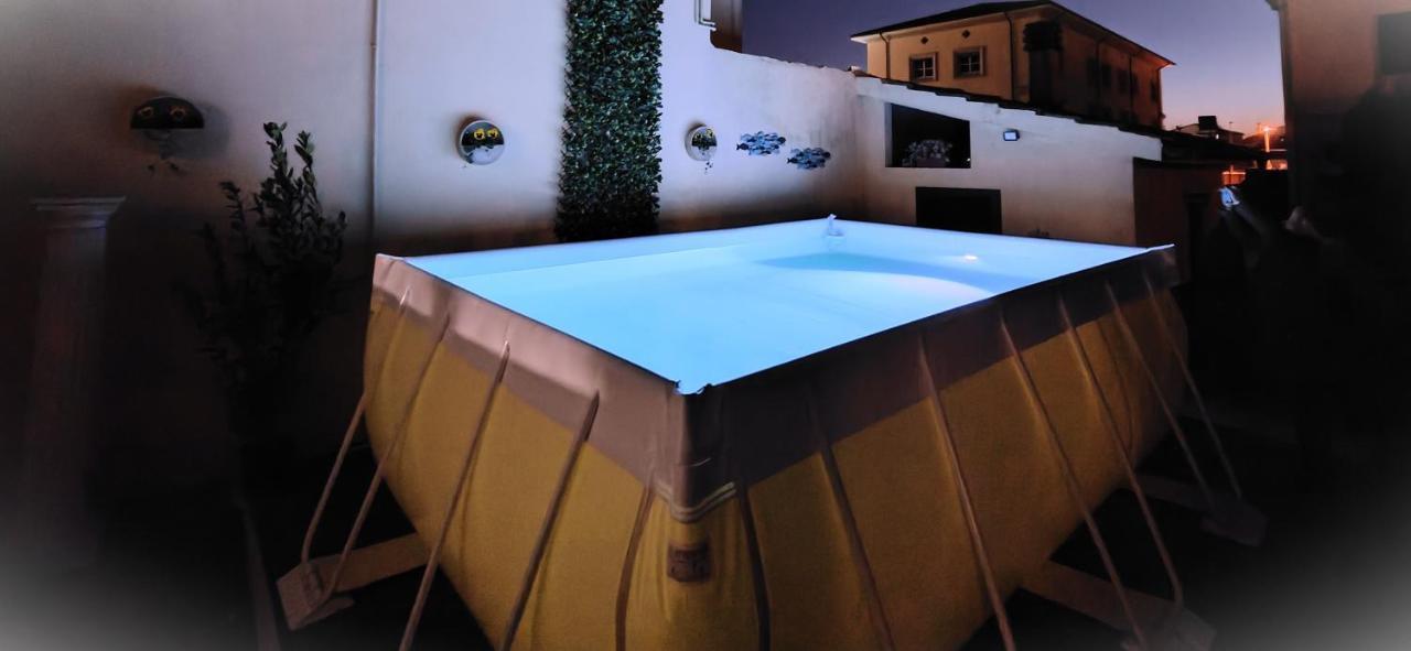Borgo Nuovo Housing Hotell Fucecchio Exteriör bild